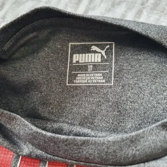 Puma Boys Short Sleeve Graphic T-shirt Size 2T - Picture 3 of 4